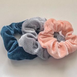 3 PACK OF VELVET HOMEMADE SCRUNCHIES